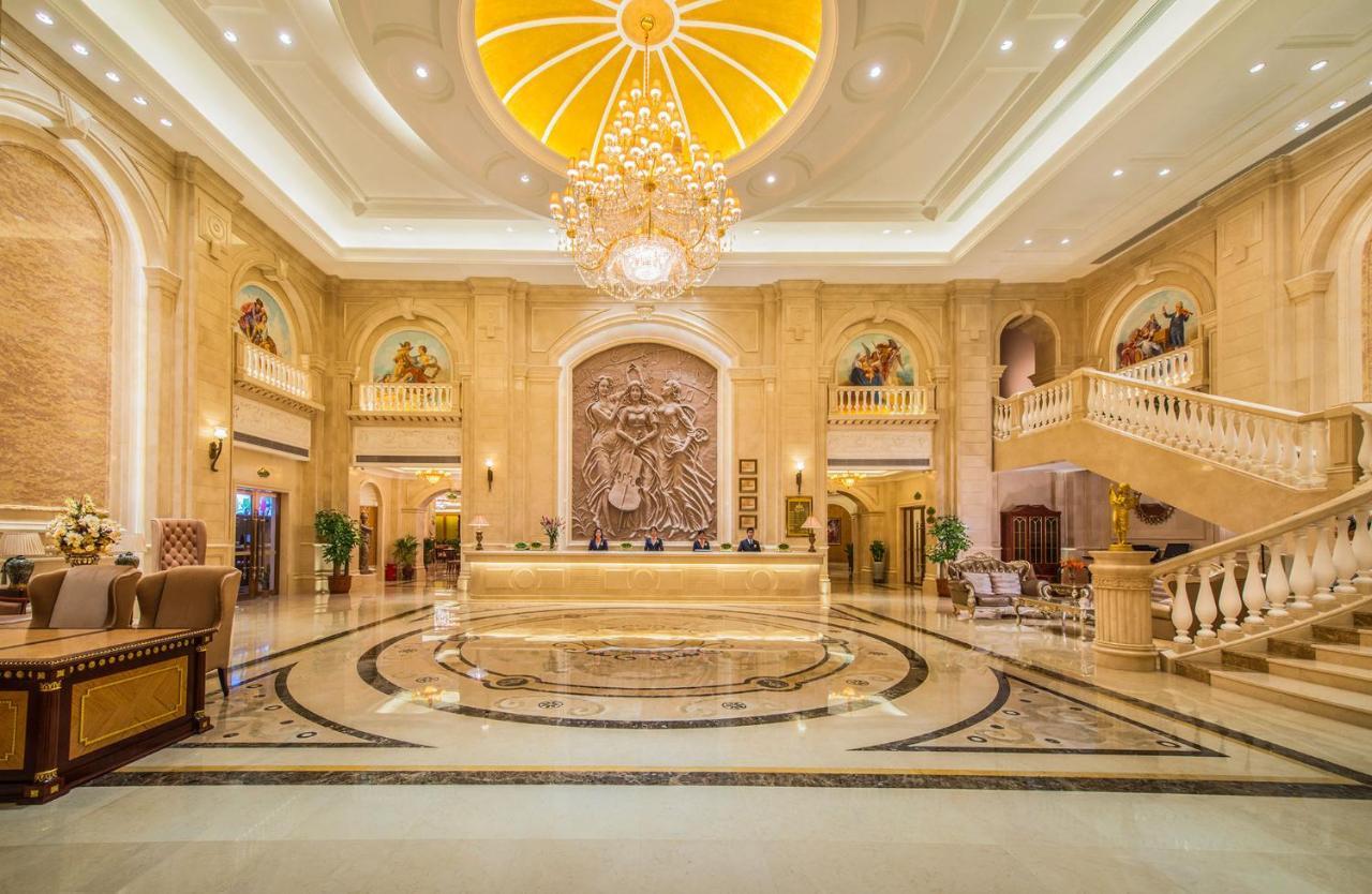 Vienna Hotel Huiyang Sanhe Square Хуижоу Екстериор снимка